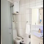 Kusadasi Denize Ve Plaja Sifir, Afife Apart