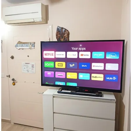 Beachfront Flat クシャダス