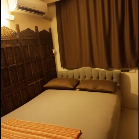 Kusadasi Denize Ve Plaja Sifir, Afife Apart