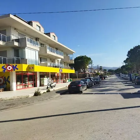 Beachfront Flat Appartement Kusadası