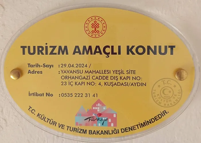 דירה Kusadasi Denize Ve Plaja Sifir, Afife Apart קוסדסי